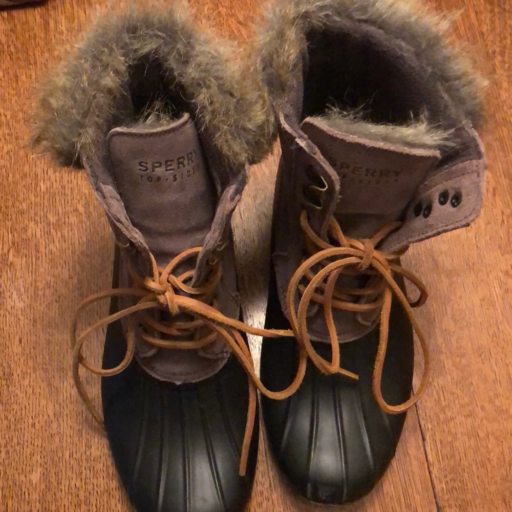 Sperry’s boots!! Only wore once!